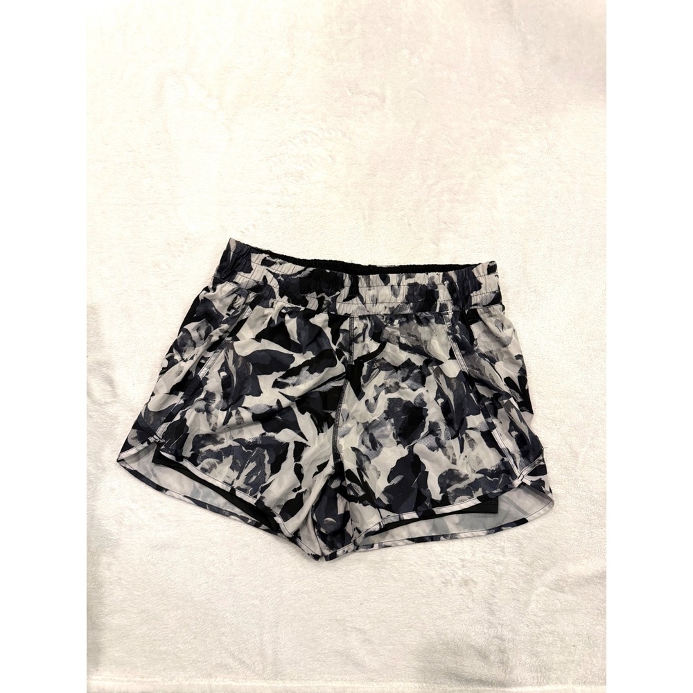 Avia Womens Abstract Floral Camo 2-in-1 Running Shorts Black White Grey Size L